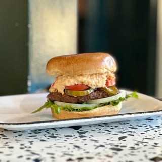 Pimento Crunch Burger